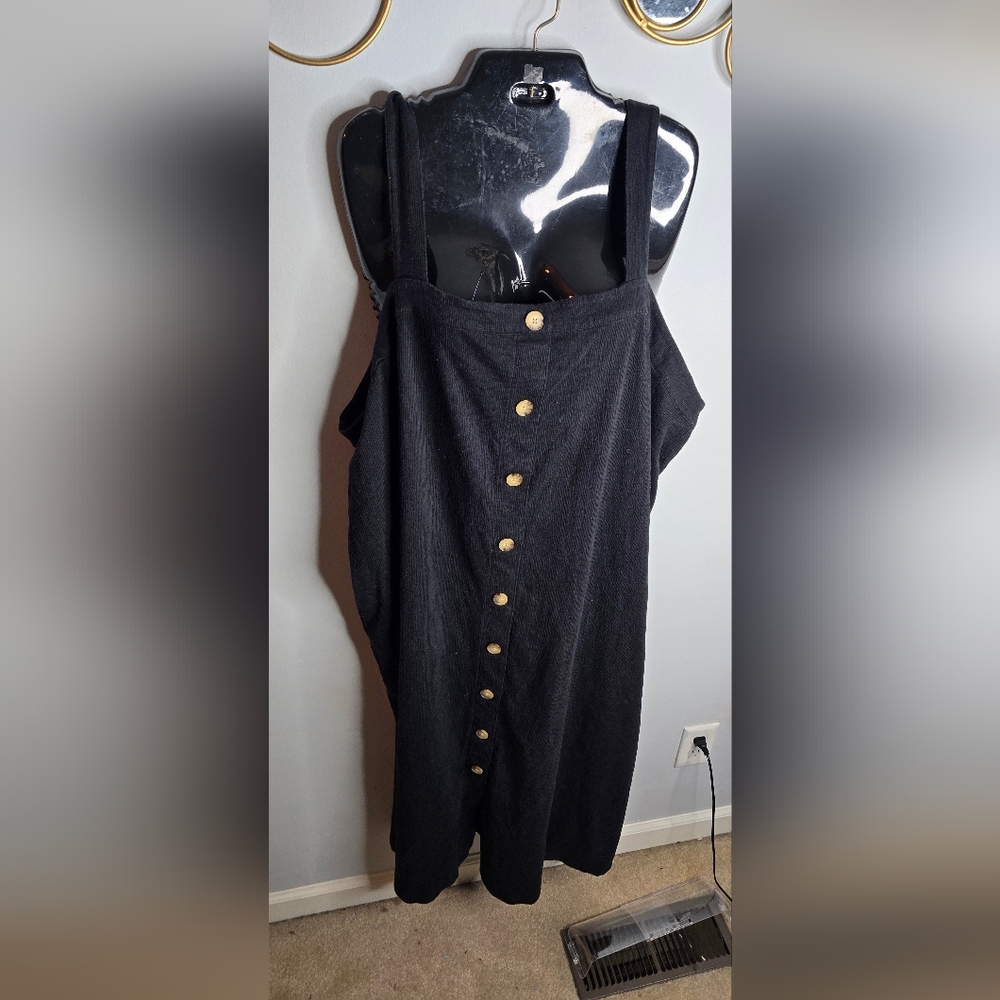 Ava & Viv Elegant Black Garment